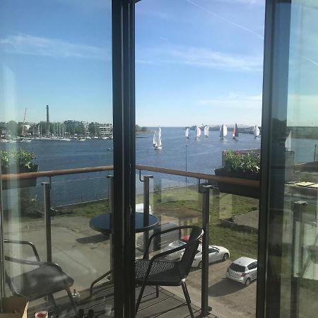 Apartment24 Yacht Club View ปาร์นู ภายนอก รูปภาพ